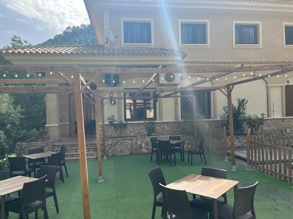 Hostal Restaurante Andra Rio Madera エクステリア 写真